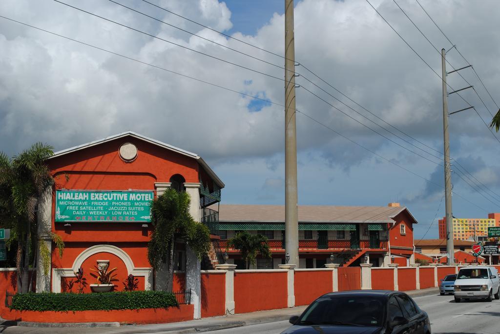Hialeah Executive Motel Miami Springs Bagian luar foto