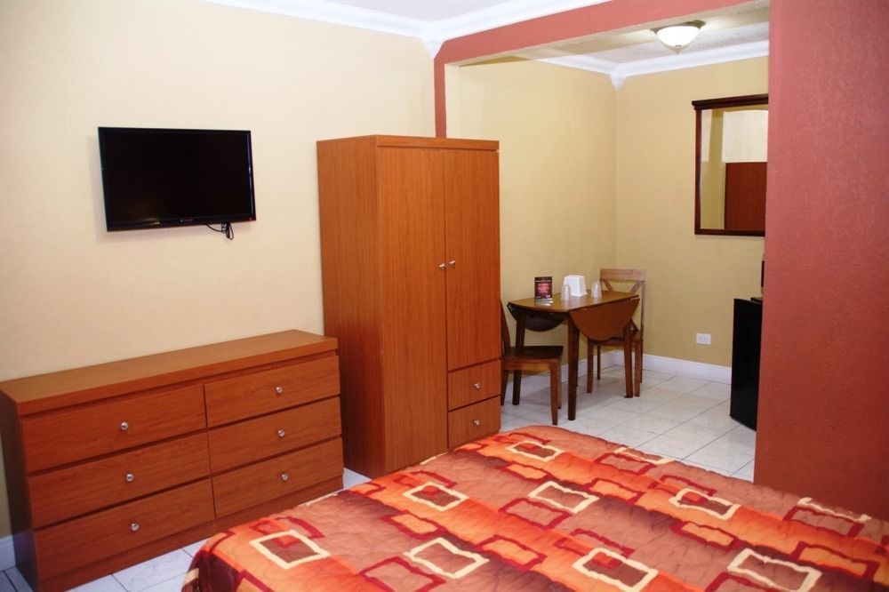 Hialeah Executive Motel Miami Springs Bagian luar foto