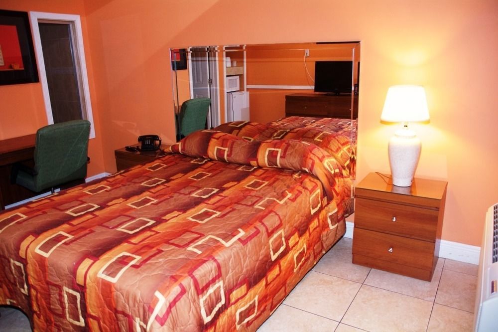 Hialeah Executive Motel Miami Springs Bagian luar foto